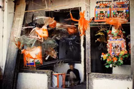 Loạt ảnh màu siêu hiếm về đèn Trung thu xưa