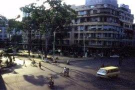 Khám phá miền Nam năm 1986 qua ống kính khách Tây