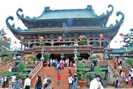 Điểm tên 5 ngôi chùa đẹp, linh thiêng gần Hà Nội