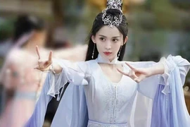 Mỹ nhân có ngoại hình như búp bê