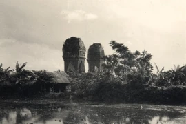 Ảnh hiếm về các tòa tháp Chăm ở Việt Nam một thế kỷ trước