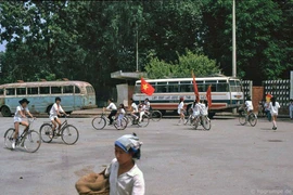 Ngắm lại công viên Thống Nhất ở Hà Nội năm 1991