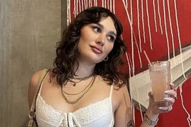 Gặp lại bạn trai cũ phỏng vấn tuyển dụng và cái kết