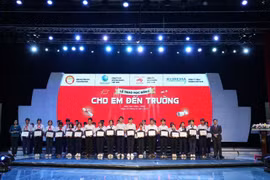 Ajinomoto Việt Nam tiếp sức cho 400 học sinh vượt khó tỉnh Đồng Nai