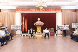 Tổng Giám đốc PV GAS làm việc với Tỉnh Nam Định