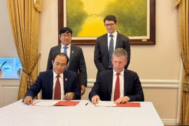 Vietjet và AV AirFinance ký kết hợp tác 300 triệu USD phát triển 