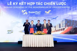 Việt Nam SuperPortTM và Tổng công ty Bưu điện Việt Nam hợp tác lĩnh vực logistics số