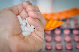 6 bệnh không thể chữa khỏi, nhớ kỹ tránh tiền mất tật mang