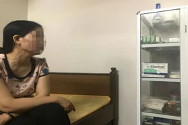 Gần 80 trẻ sùi mào gà sau cắt bao quy đầu: Đình chỉ công tác y sĩ