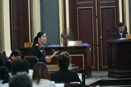 Xét xử Phạm Công Danh: Kiểm sát viên ý kiến về chỗ ngồi mới