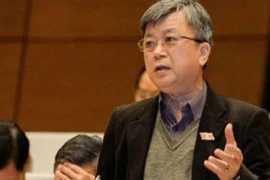 Vụ xe Lexus gắn biển xanh: “Một mình ông Thanh không làm được”