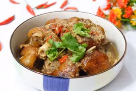 Lạnh thế này ăn thịt giả cầy thì hao cơm phải biết! 