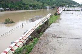 Lũ cuốn trôi 7 chiến sĩ công an huyện khi làm nhiệm vụ