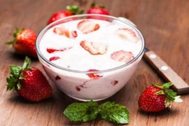 Cách ăn sữa chua vừa giảm cân vừa tăng kích thước vòng 1