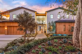 Biệt thự 14 triệu USD xa hoa lộng lẫy của mỹ nhân Game of Thrones