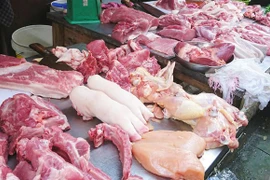 Giá thịt heo bán lẻ tại các chợ tiếp tục tăng mạnh