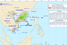 Áp thấp đổ bộ đất liền, miền Trung có mưa rất to