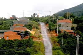 Nhiều hộ dân sợ không đến ở dự án tái định cư 149 tỷ