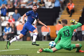 Lampard chưa xả được vận xui ở Chelsea, Liverpool giành Siêu cúp châu Âu