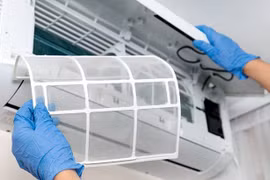 Tự vệ sinh điều hòa đón hè