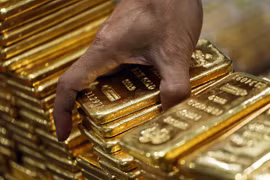 Giá vàng hôm nay 10/9: Giá vàng vẫn trên 42 triệu, chênh lệch mua bán 400 nghìn đồng