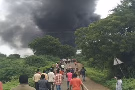 Kinh hoàng nổ nhà máy hóa chất ở Ấn Độ, nhiều người chết