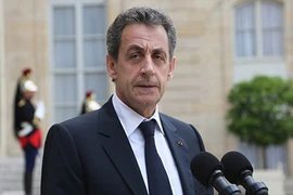 Cựu Tổng thống Pháp vừa bị bắt giam là ai?