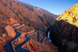 Thót tim đi qua tuyến đường nguy hiểm nhất hành tinh