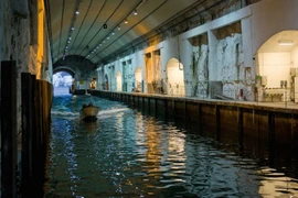 10 căn cứ quân sự kỳ lạ nhất thế giới 