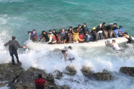 Chìm thuyền chở người tị nạn, 18 người thiệt mạng