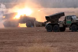 Quân đội Syria giành lại tuyến cao tốc chiến lược từ IS