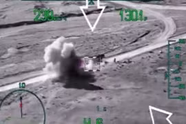 Xem trực thăng Nga Mi-28 tiêu diệt xe bọc thép IS 