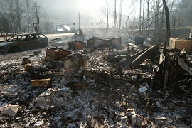 Hình ảnh cháy rừng khủng khiếp ở Mỹ