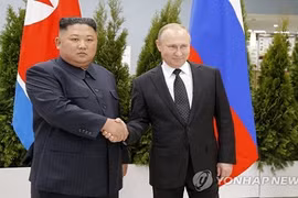 Thượng đỉnh Nga-Triều: Ông Putin gây bất ngờ khi “đến sớm” gặp ông Kim