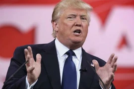 TT Obama chê Donald Trump "dốt" về chính sách đối ngoại 