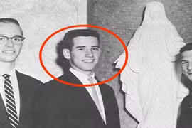 Phát sốt loạt ảnh thời trung học của ứng viên Tổng thống Mỹ 2020