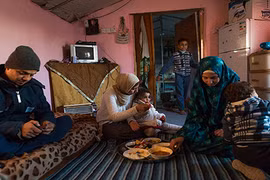 Cuộc sống tuyệt vọng của gia đình tị nạn Palestine ở Iraq