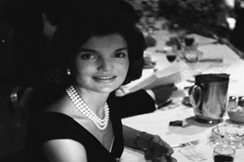 Ảnh hiếm cựu Đệ nhất phu nhân Mỹ Jackie Kennedy thời trẻ