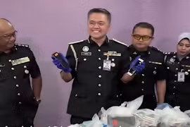 Malaysia bắt giữ 104 người Trung Quốc tham gia lừa đảo trực tuyến