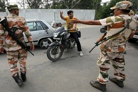 Đột nhập vùng đất Kashmir giữa căng thẳng Ấn Độ-Pakistan bùng phát