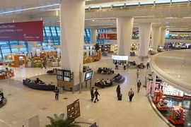 Sân bay thủ đô Ấn Độ bị đe dọa đánh bom