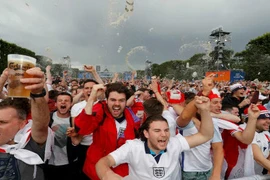 Những cung bậc cảm xúc của cổ động viên EURO 2016