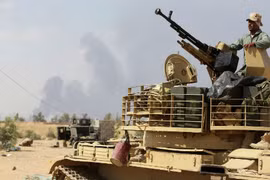 Iraq “giải phóng” nhà máy lọc dầu lớn nhất nước khỏi IS