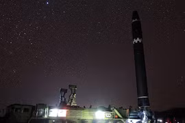 Lầu Năm Góc: Tên lửa Triều Tiên chưa đủ tầm tấn công Mỹ