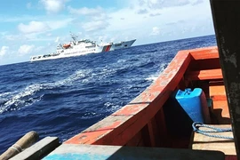 Tàu Hải cảnh Trung Quốc rút khỏi bãi cạn Scarborough?