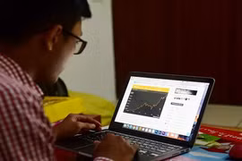 Tiền ảo, sốt thật