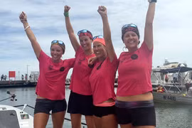 Ngắm bốn “bông hồng thép” chèo thuyền vượt Thái Bình Dương