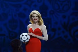 Vẻ đẹp khó cưỡng của những "tượng đài nhan sắc" nước Nga