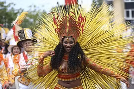 Hoành tráng lễ hội đường phố Notting Hill Carnival