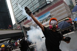 Hong Kong chính thức hủy bỏ dự luật dẫn độ gây tranh cãi